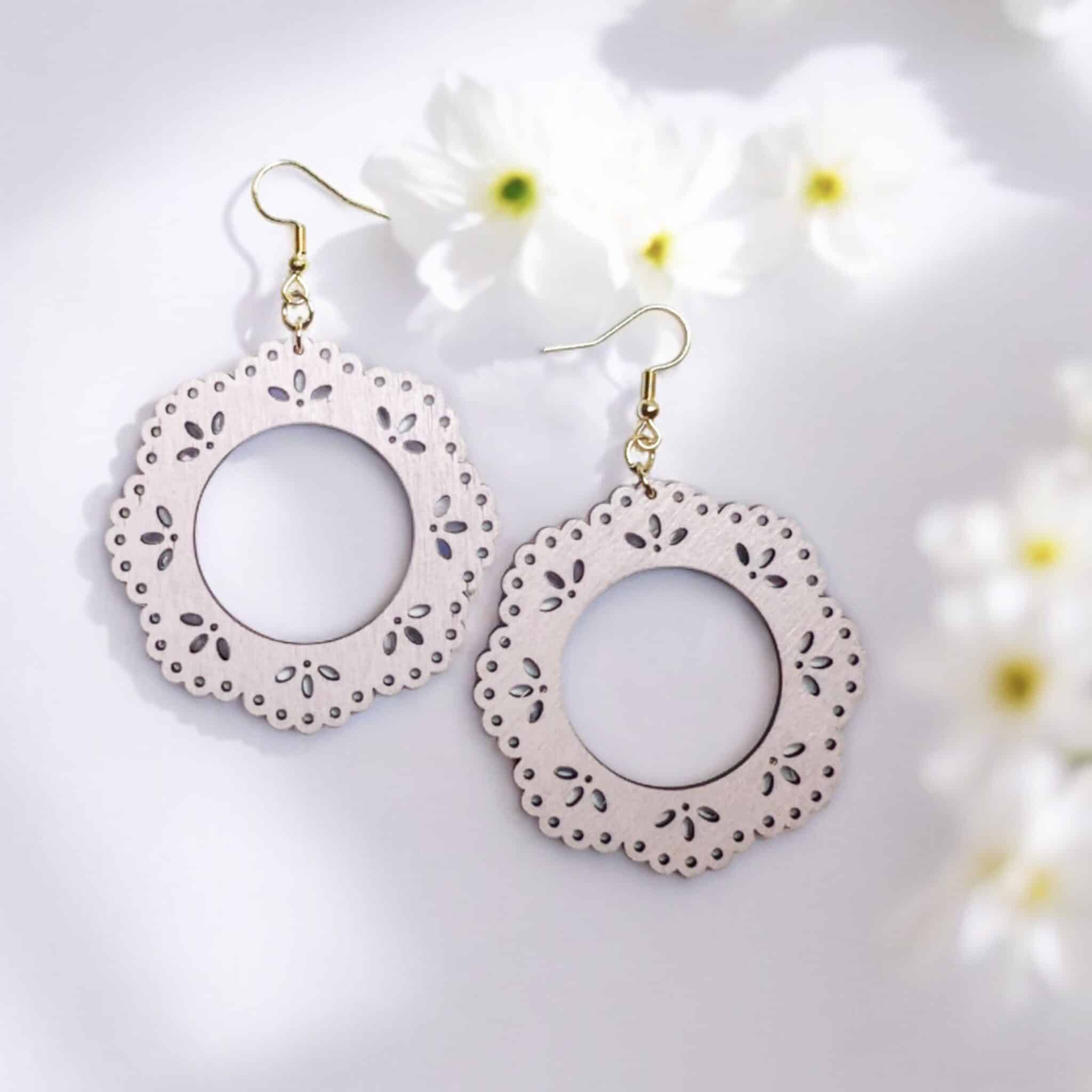 Pitsipyörre -korvakorut